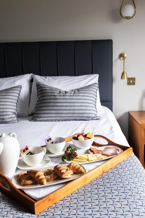 Stirrups Hotel Bracknell Dış mekan fotoğraf